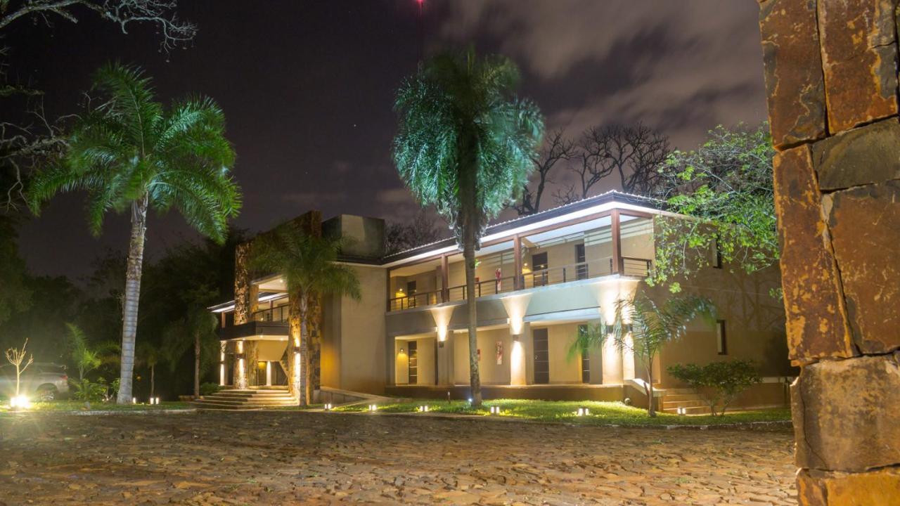 Pirayu Hotel & Resort Puerto Iguazu Bagian luar foto