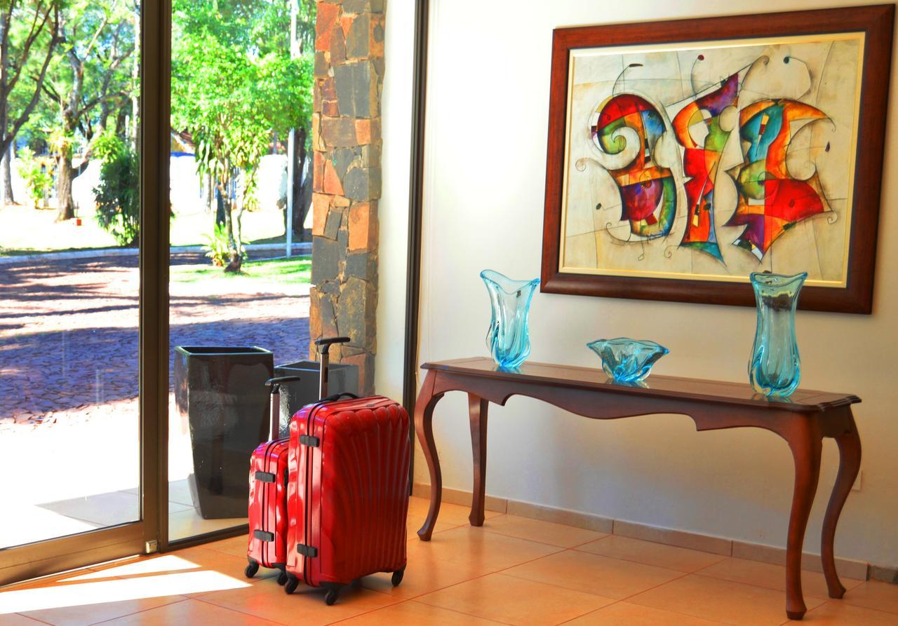 Pirayu Hotel & Resort Puerto Iguazu Bagian luar foto